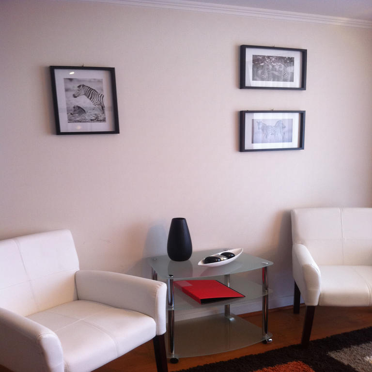 M-Montt Providencia Apartamentos Amoblados Santiago Szoba fotó
