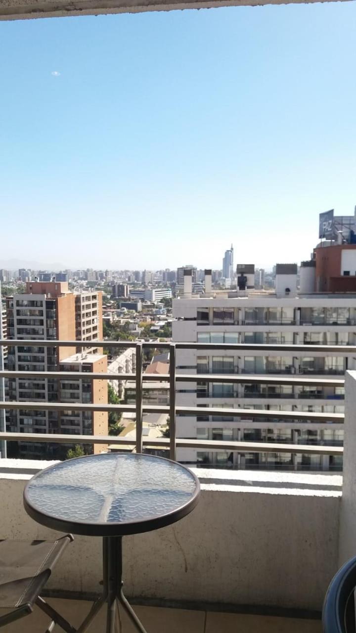 M-Montt Providencia Apartamentos Amoblados Santiago Kültér fotó